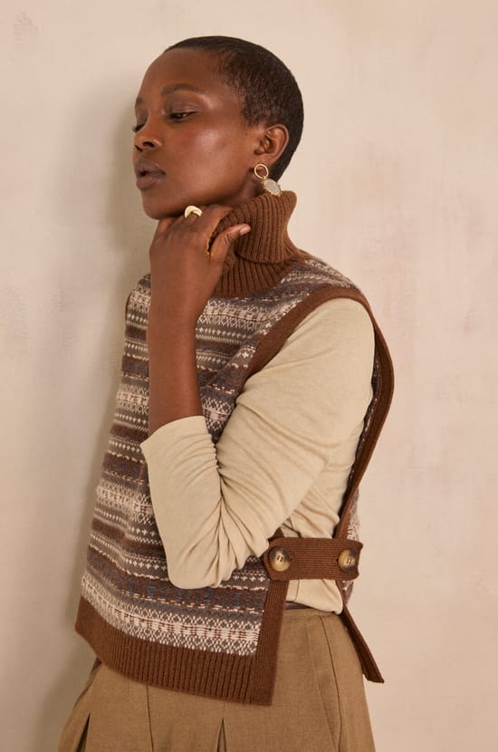 REINETTE woolen breastplate;${refinementColor}