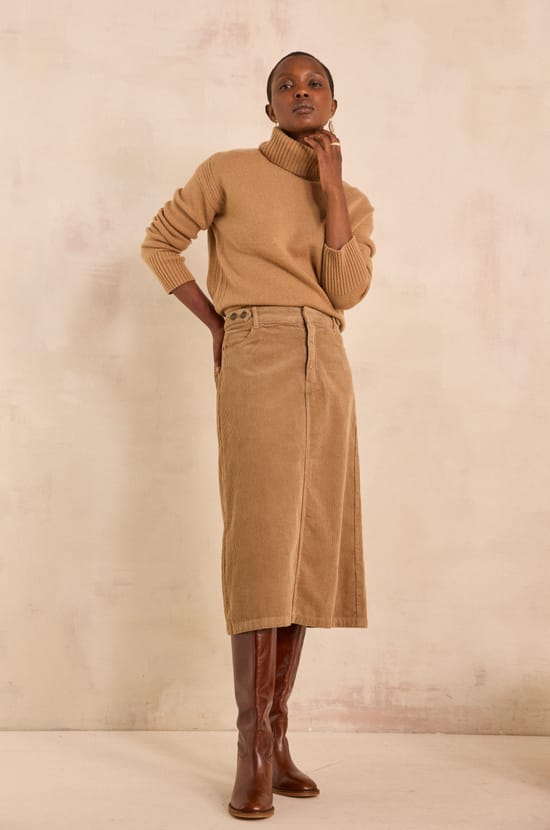 Straight corduroy skirt VAYA;${refinementColor}
