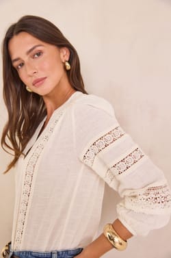 Blouse with floral embroidery in 100% cotton DENIA;${refinementColor}