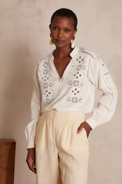 Bluse PAULINE aus 100% Baumwolle;${refinementColor}