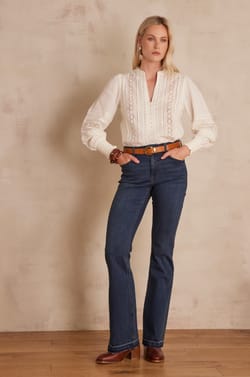 ASTRID bootcut jeans;${refinementColor}