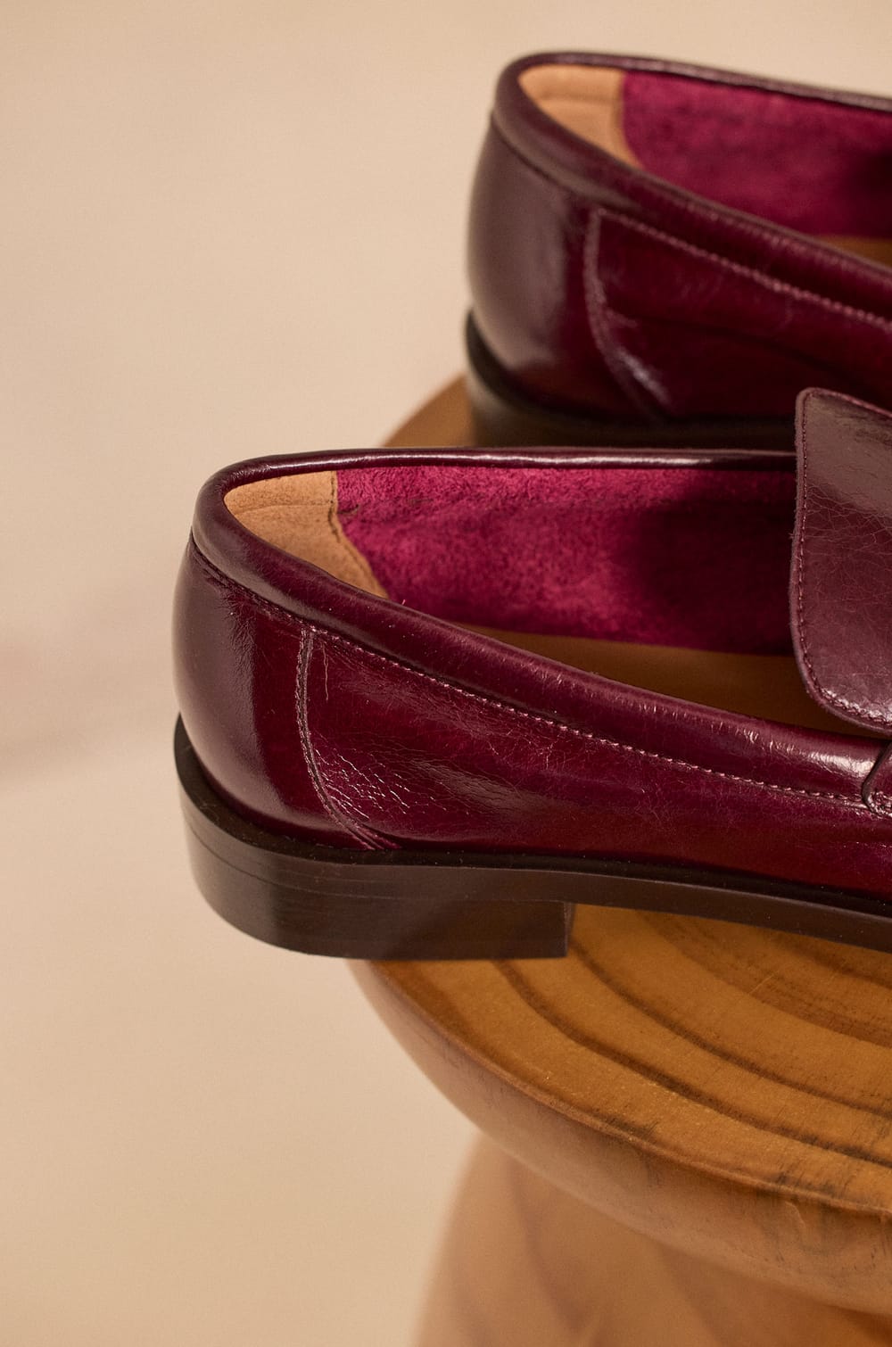 Mocassins en cuir ORNELLA;${refinementColor}