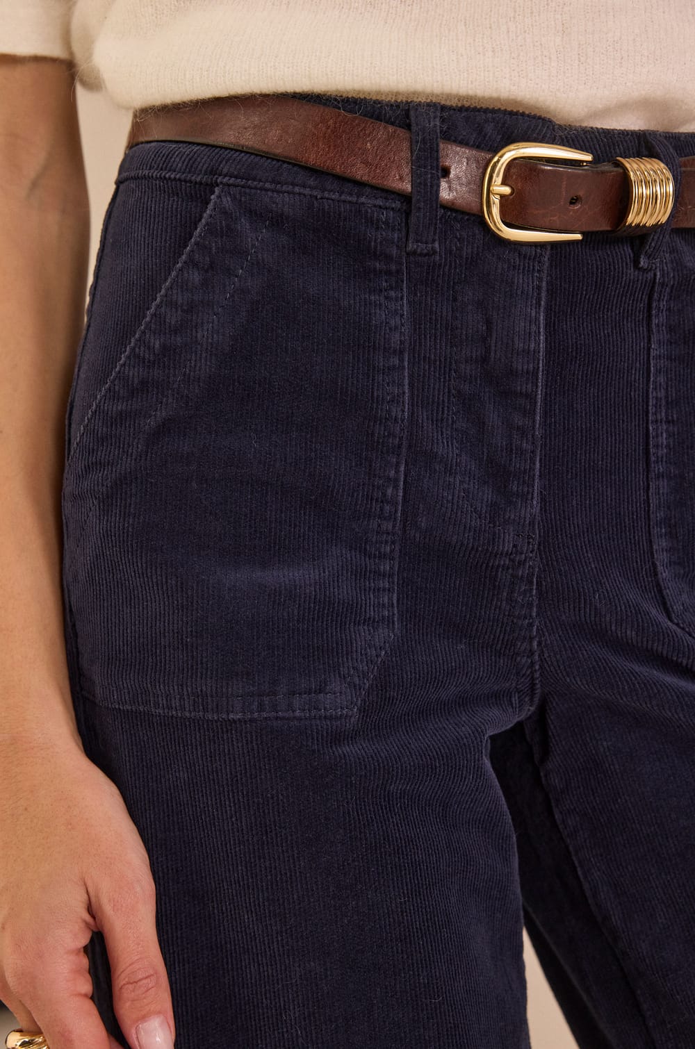 Pantalon en velours c&ocirc;tel&eacute; NALLA;${refinementColor}