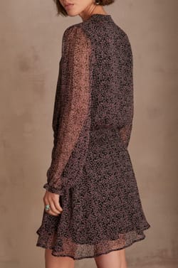 Robe MEGHAN;${refinementColor}