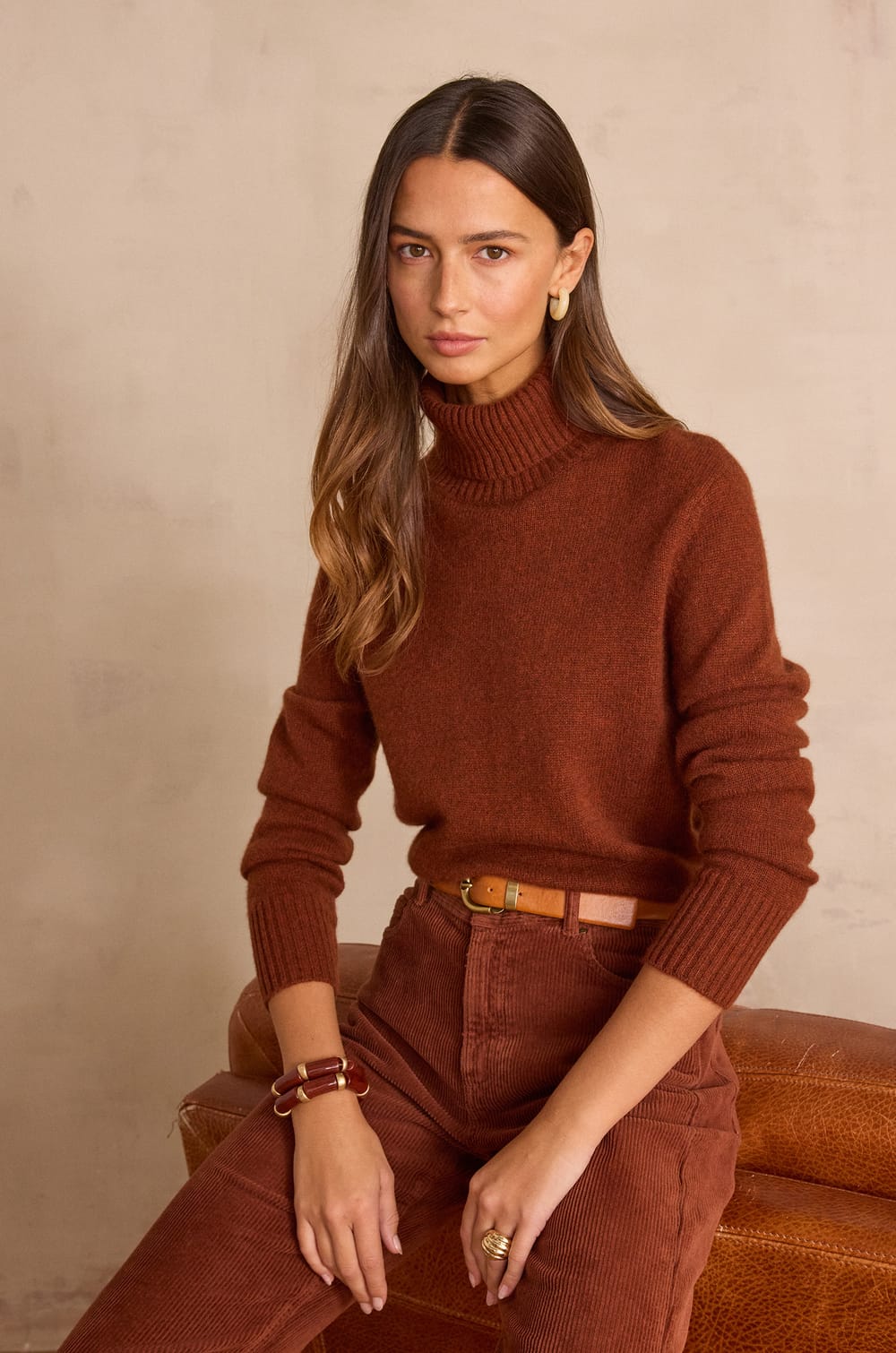 Unisex SWAN(N) turtleneck jumper in 100% cashmere - 4 ply;${refinementColor}