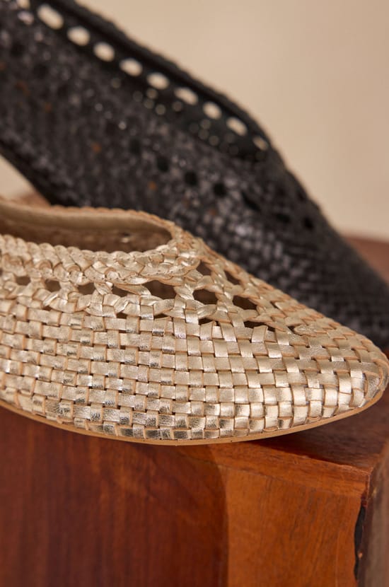 100% Leather SANTIAGO Ballet Flats;${refinementColor}