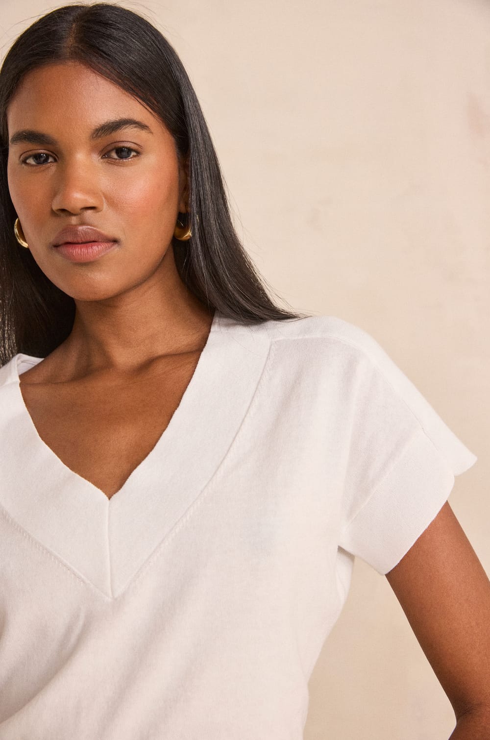 Pretty short-sleeved cotton top;${refinementColor}