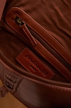 LUCIEN leather bum bag;${refinementColor}