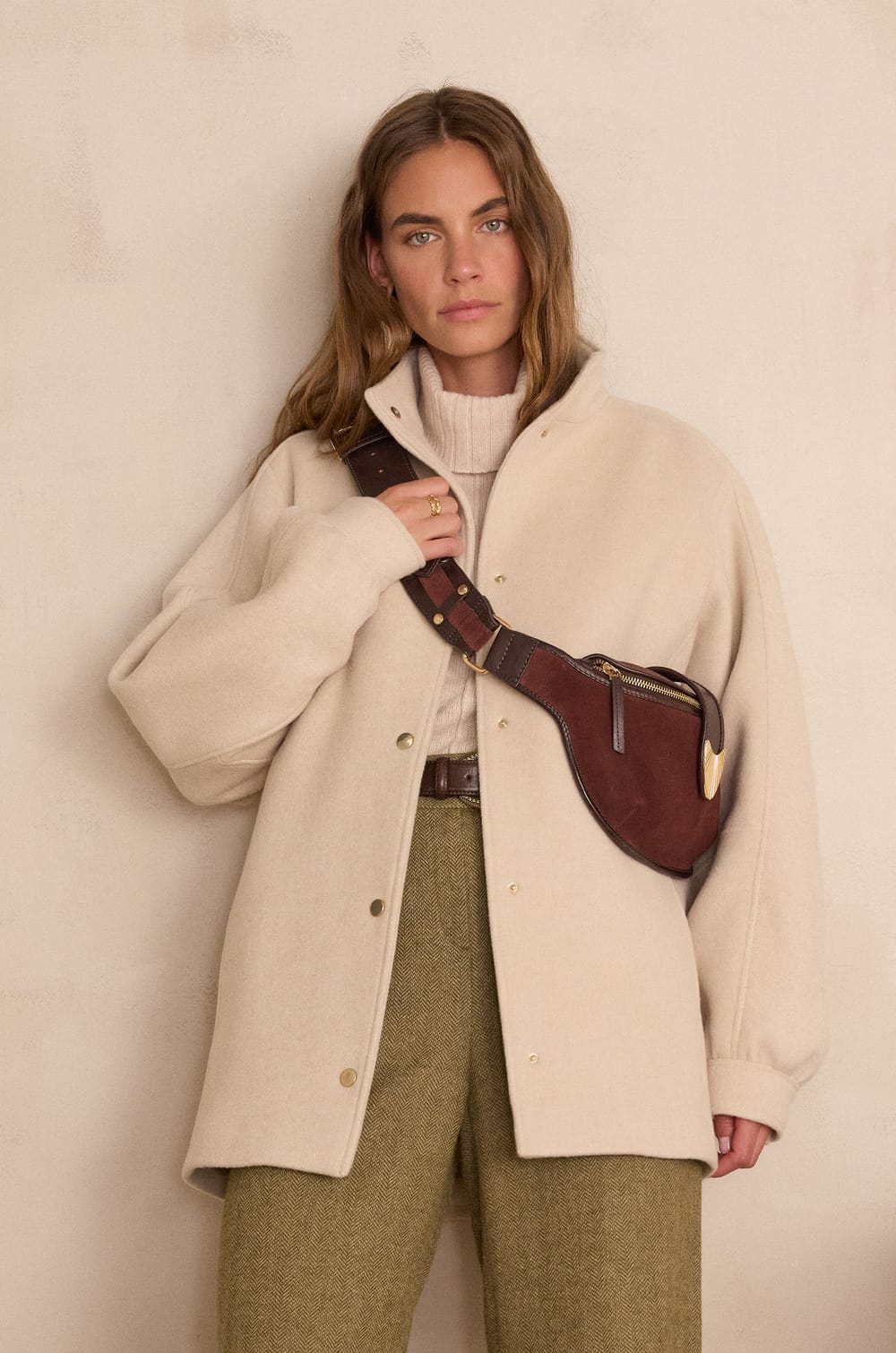 LEONARD leather bum bag;${refinementColor}