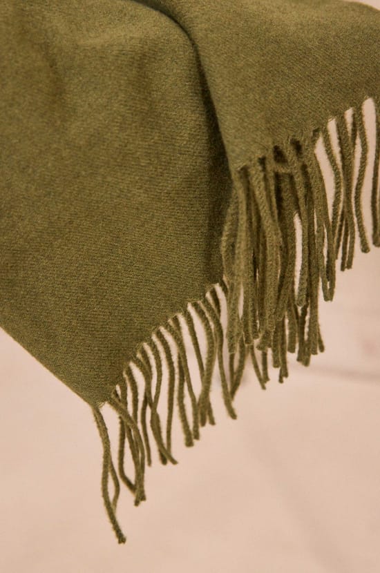 Woven khaki scarf ROBIN;${refinementColor}