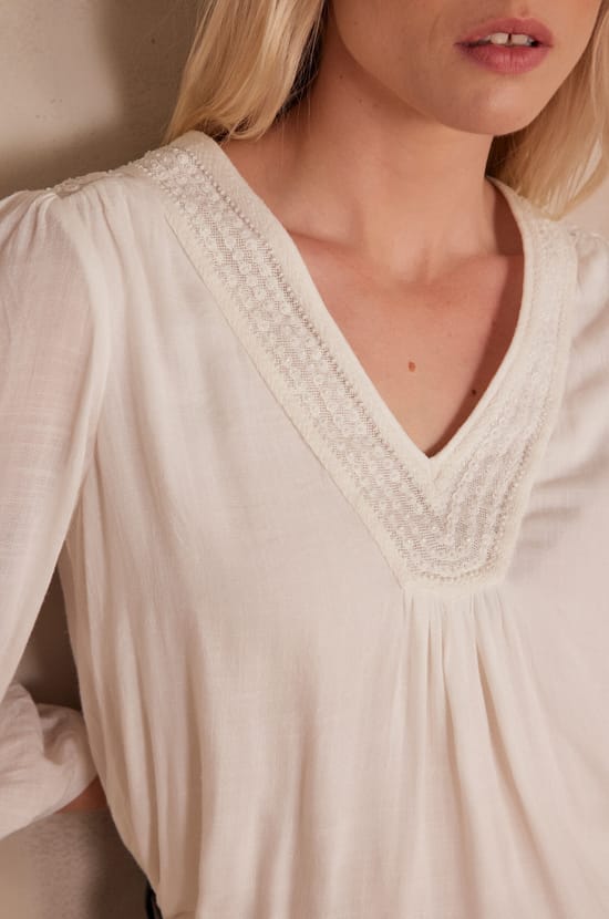 Blouse TAYLOR brod&eacute;e;${refinementColor}