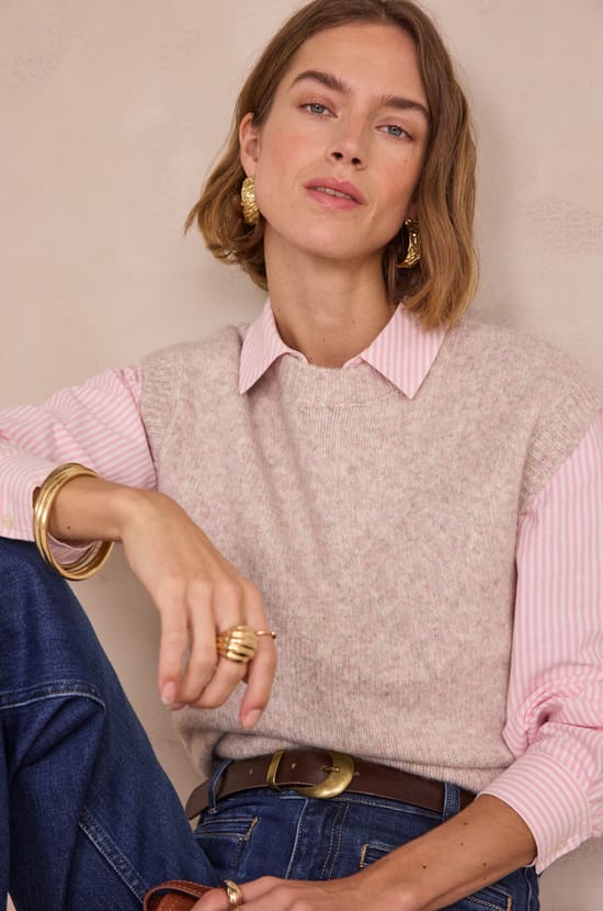 PAWEL sleeveless sweater;${refinementColor}