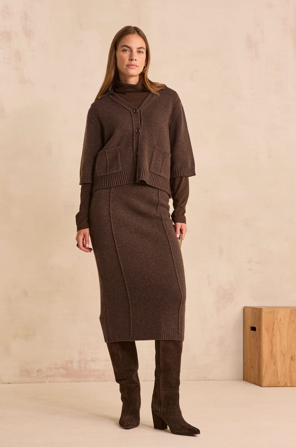 Straight chocolate wool sweater VALENTINE;${refinementColor}