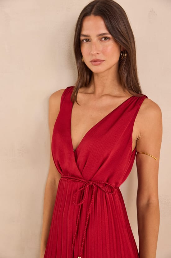 Sleeveless pleated dress FEATHER;${refinementColor}