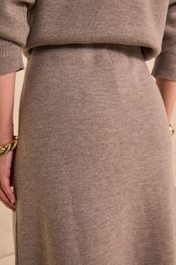 Dancing skirt 100% wool VIRGINIE;${refinementColor}
