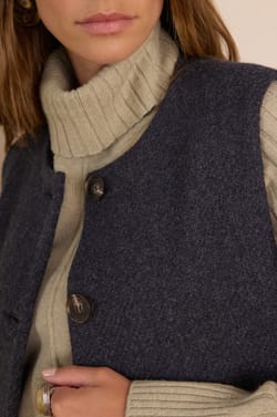 Gilet sans manches en laine PAIGE;${refinementColor}