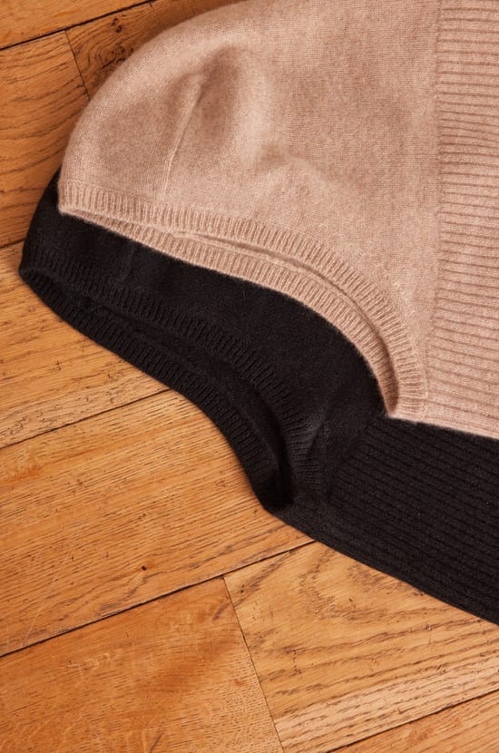 HECTOR hat in 100% recycled cashmere - 2 ply;${refinementColor}