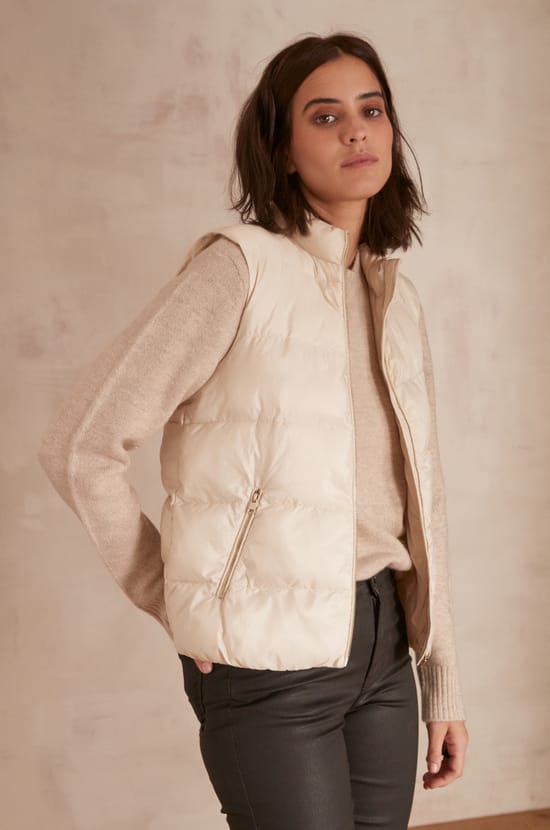 ALI sleeveless down jacket PhotoZ | 1-2-3