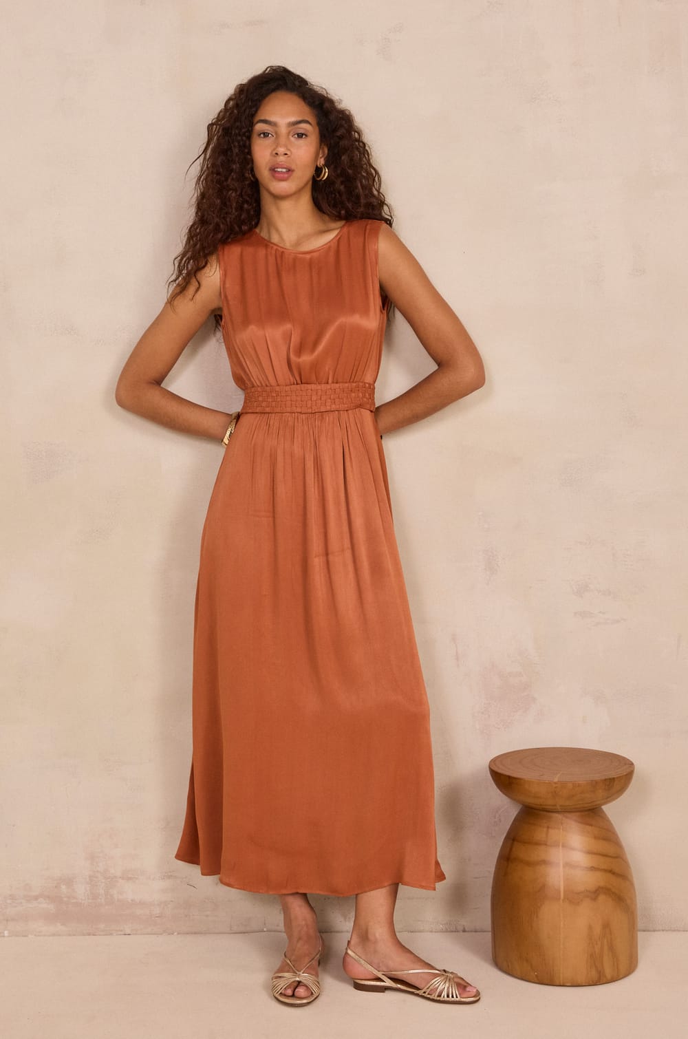 Long dress BETHY;${refinementColor}