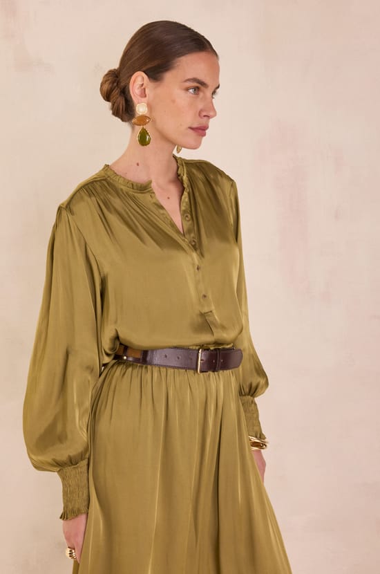 Satin blouse with puff sleeves DEESSE;${refinementColor}