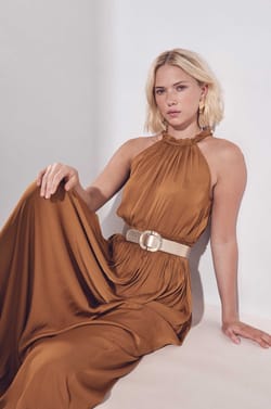 Straight and flowing dress BAY;${refinementColor}