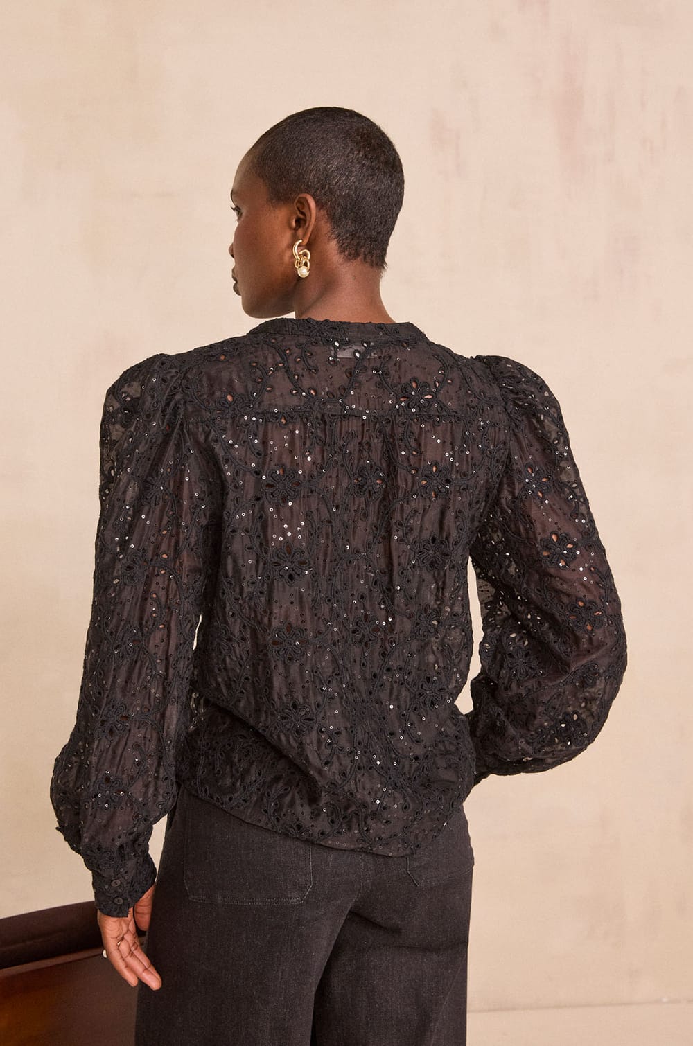 Embroidered sequined blouse CAMOMILE;${refinementColor}