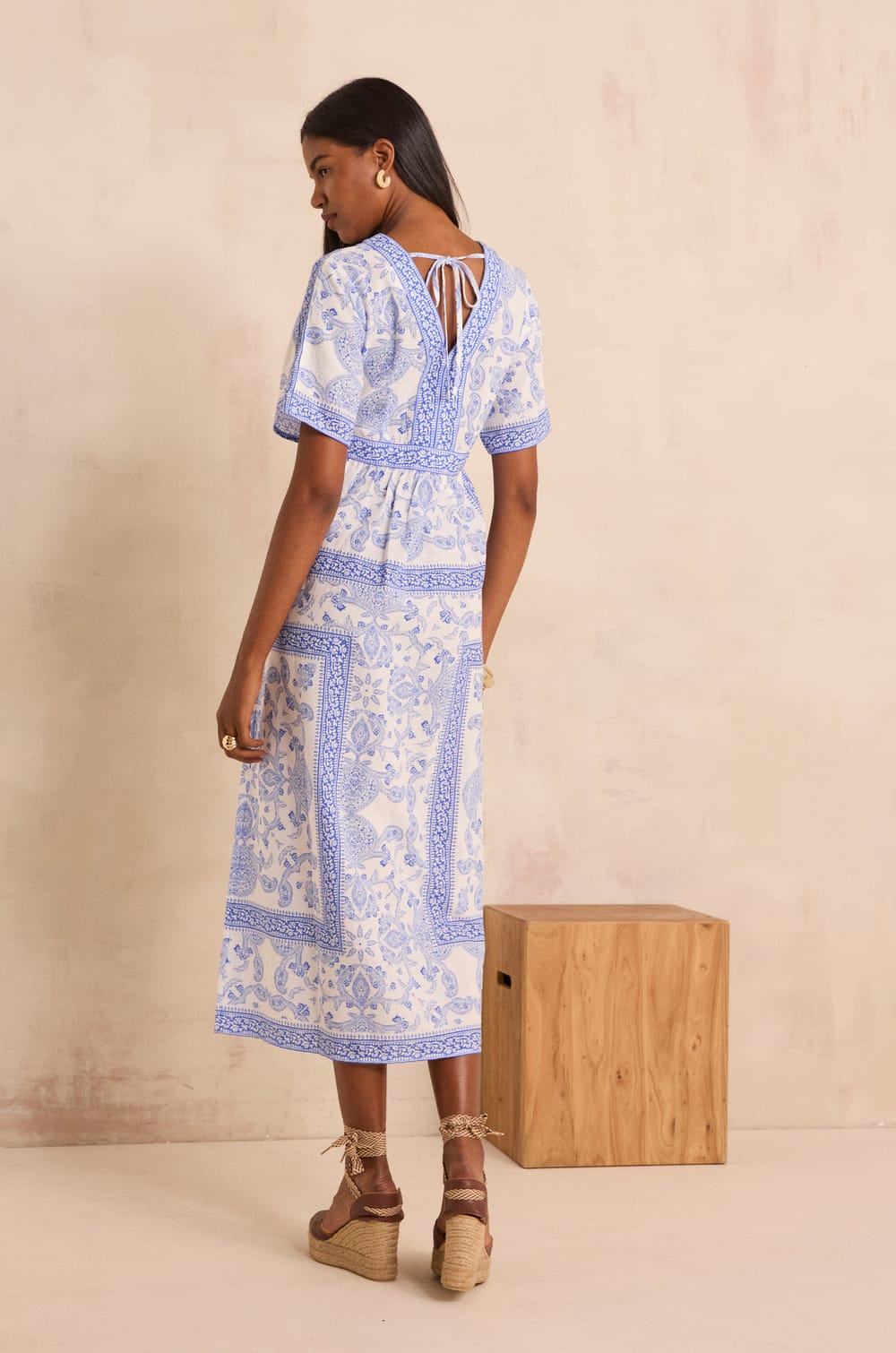 Short-sleeved printed dress in mixed cotton PRUNELLE;${refinementColor}