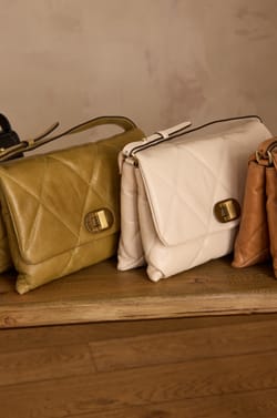 Sac GABY;${refinementColor}
