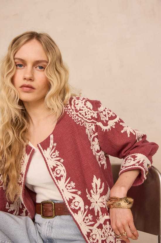 Veste brod&eacute;e &agrave; manches longues en coton VALMA;${refinementColor}
