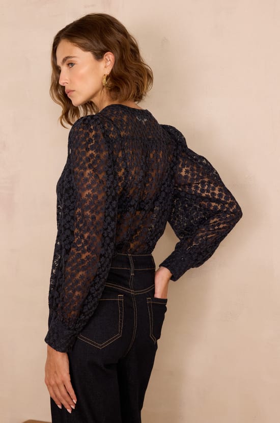 CAMOMILLE embroidered cotton shirt;${refinementColor}