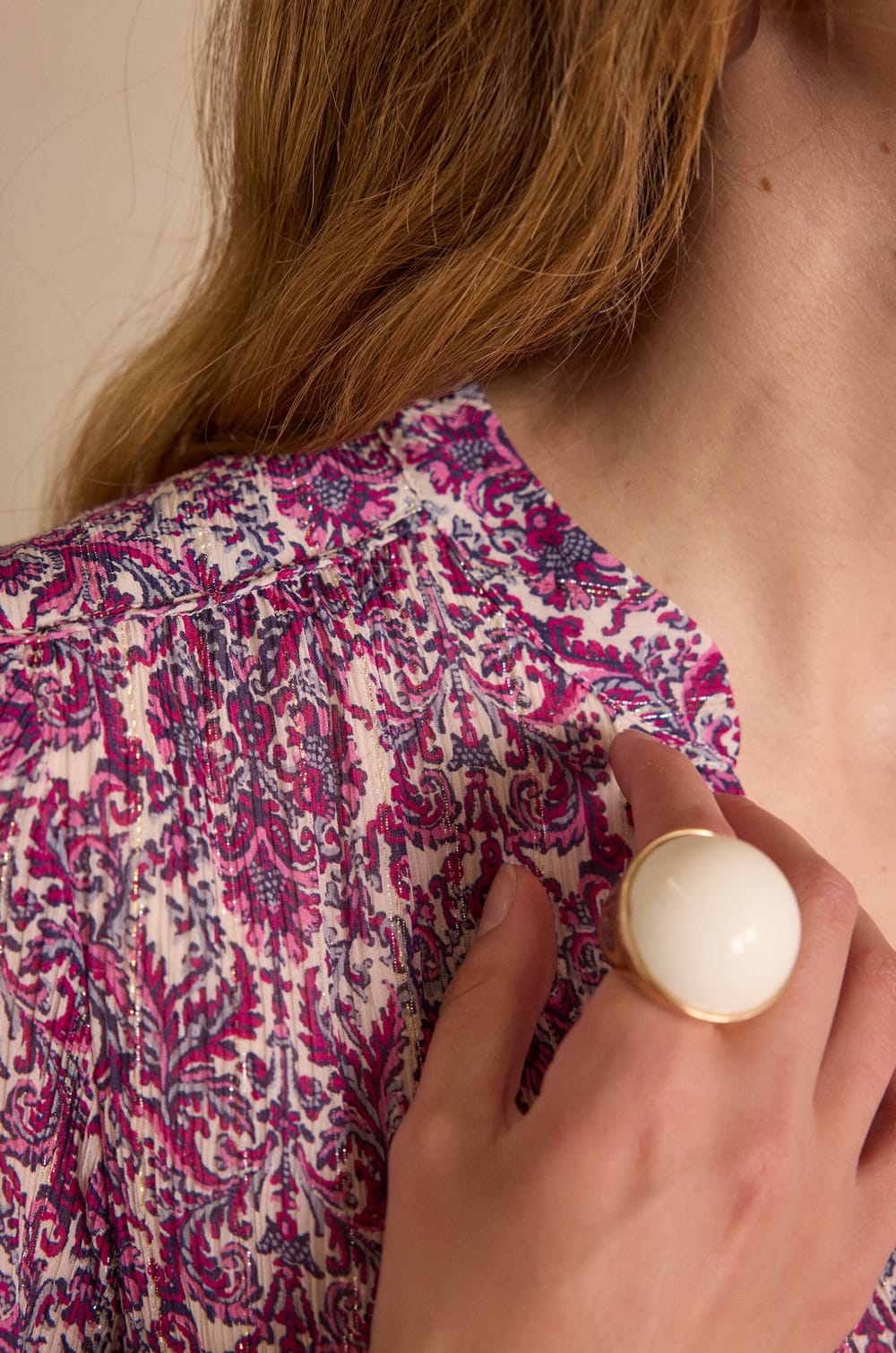 Blouse BRUNETTE imprim&eacute;e arabesque;${refinementColor}