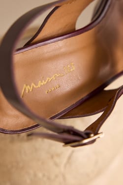 100% leather heeled sandals SCOTT;${refinementColor}