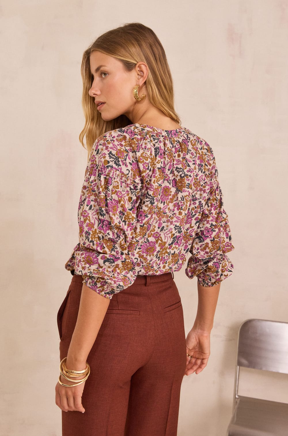 Floral print blouse in 100% cotton PRUNE;${refinementColor}