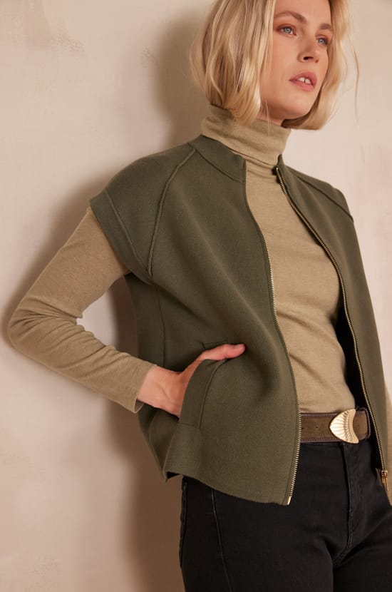 BATISTA Sleeveless Jacket;${refinementColor}
