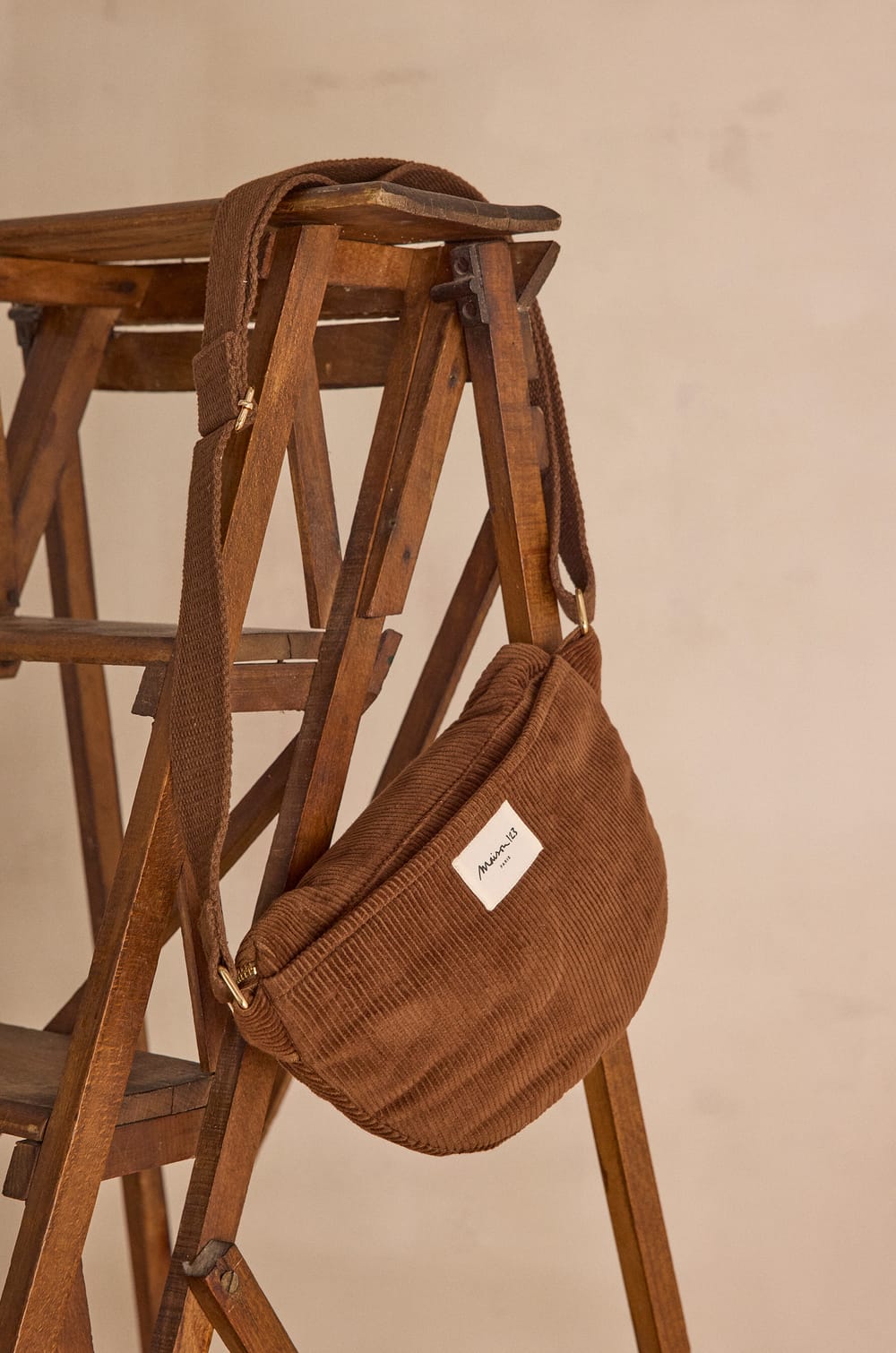 Sac banane GELINA en velours de coton;${refinementColor}