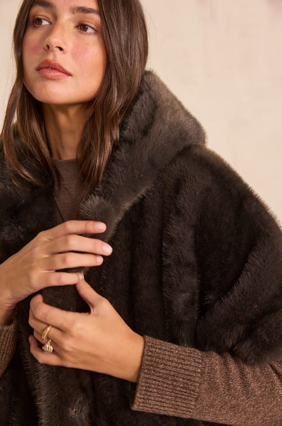 DAYANA fluffy textured cape;${refinementColor}