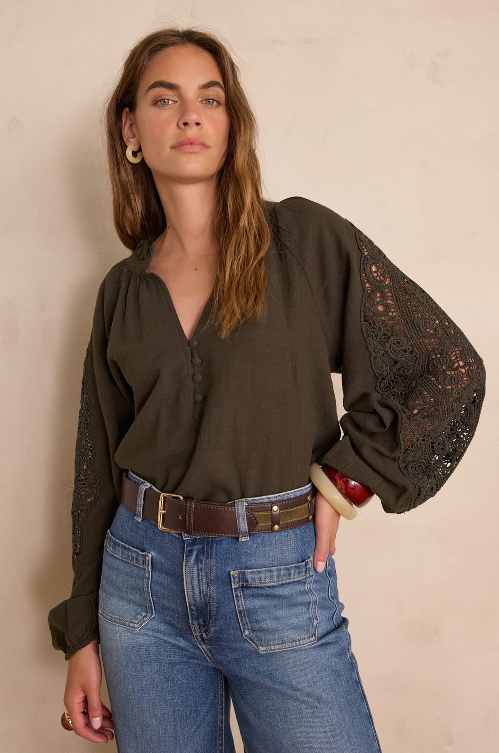 SIMONE embroidered blouse in 100% cotton;${refinementColor}