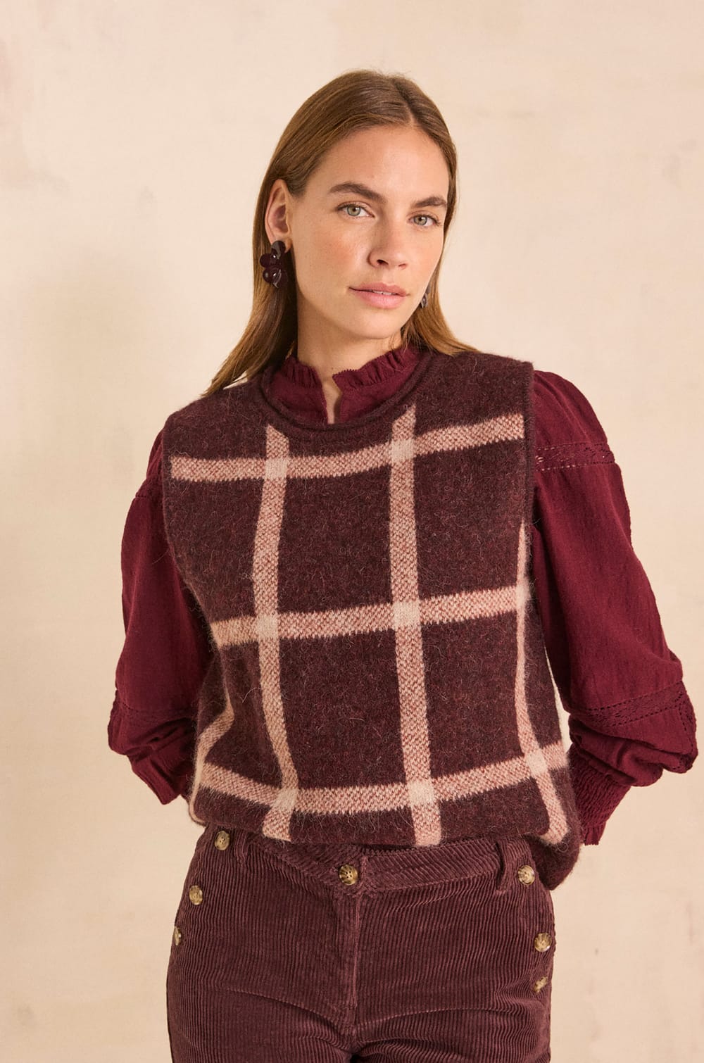 Sleeveless pullover in alpaca and blended wool ADRIEN;${refinementColor}