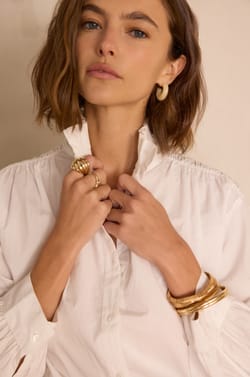 Blouse &agrave; col montant en 100% coton SIA;${refinementColor}