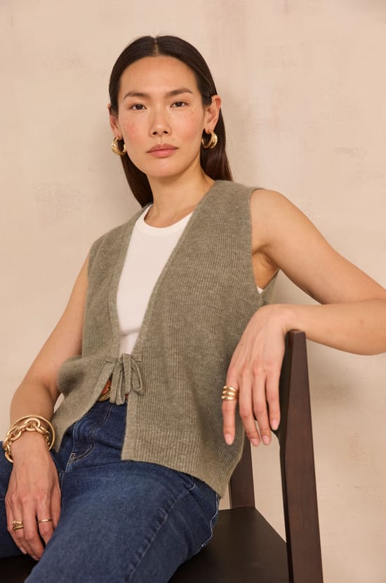 Jean LOU SLIM;${refinementColor}