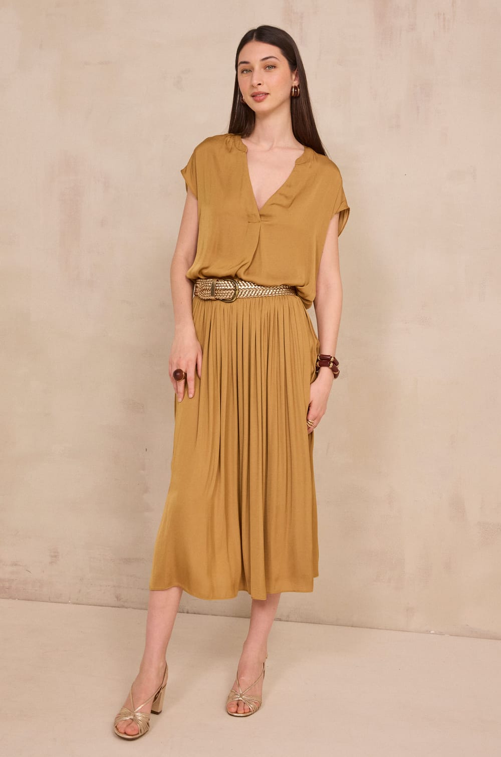 Pleated midi skirt CRYSTAL;${refinementColor}