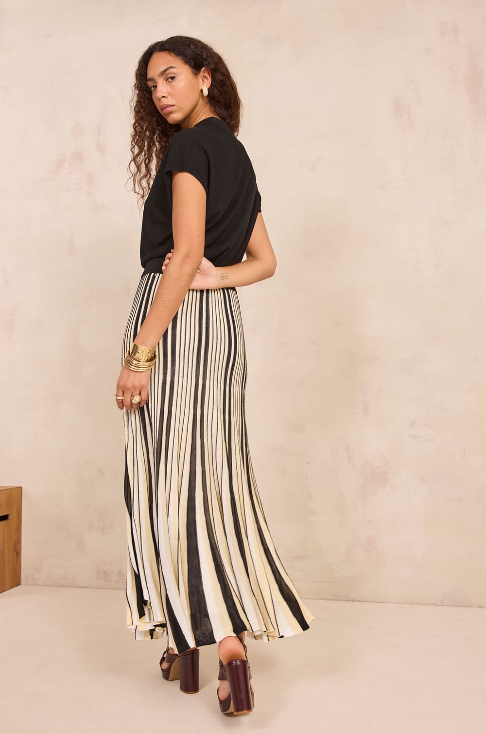 OZIRIS Pleated Mesh Skirt;${refinementColor}