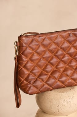 Pochette 100% cuir VIVIEN;${refinementColor}