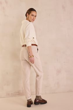 Pantalon chino en velours c&ocirc;tel&eacute; SABIL;${refinementColor}
