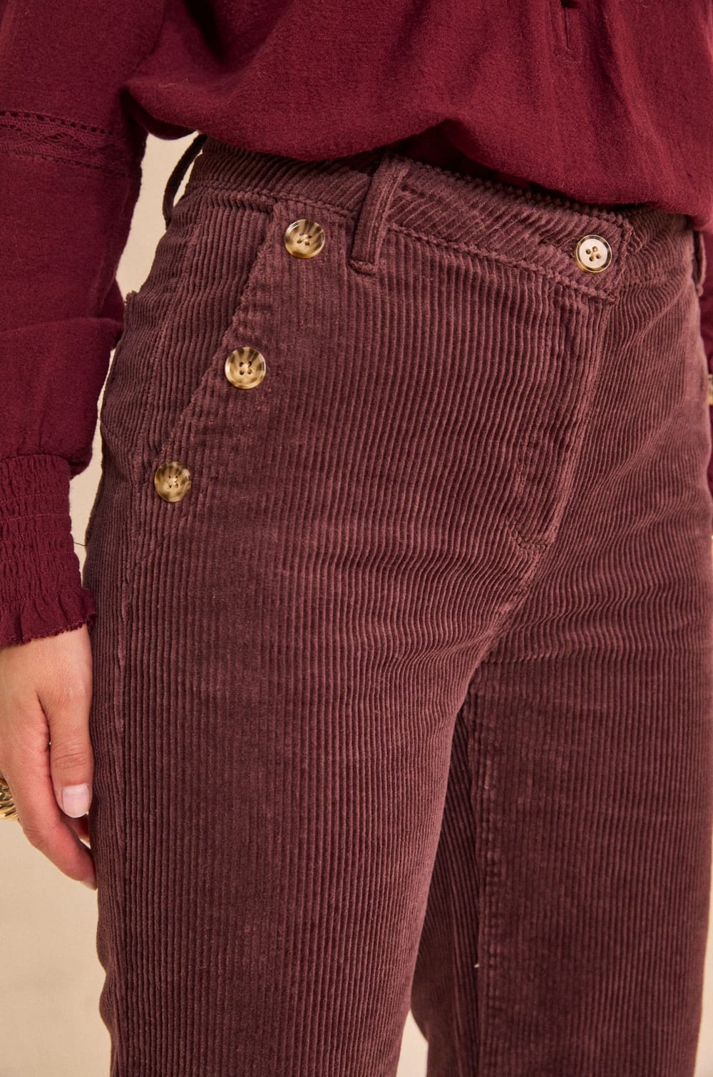 Purple velvet flared pants NINON;${refinementColor}