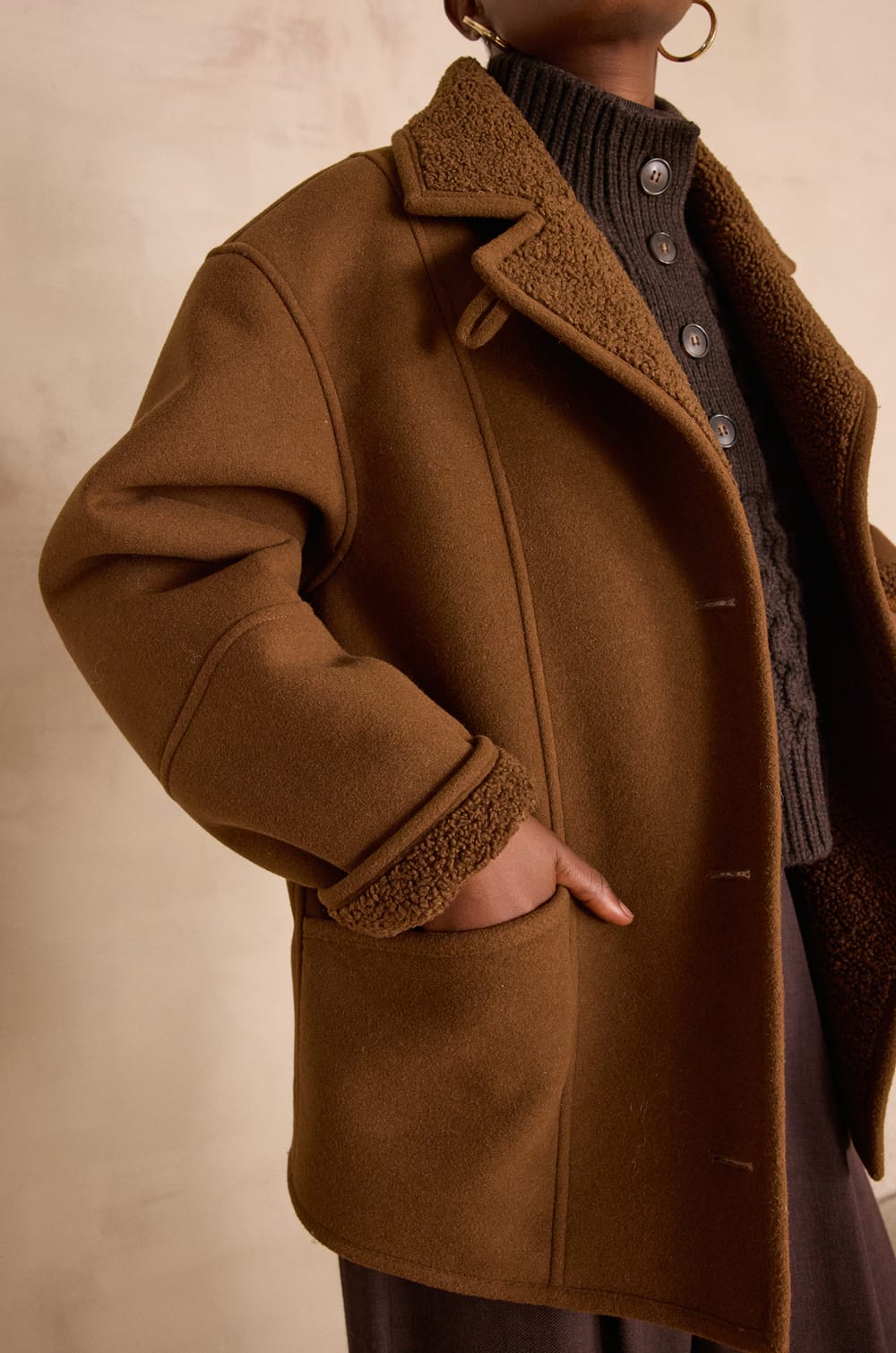 DEBBIE coat with shearling effect;${refinementColor}