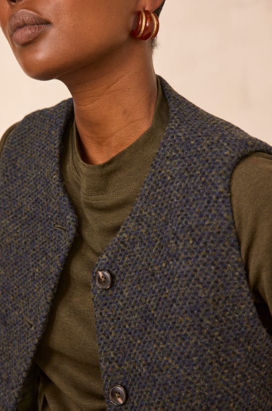 Pharrell tweed mixed wool sleeveless vest;${refinementColor}