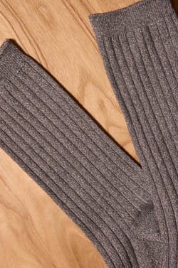 Gray striped socks FEVER;${refinementColor}