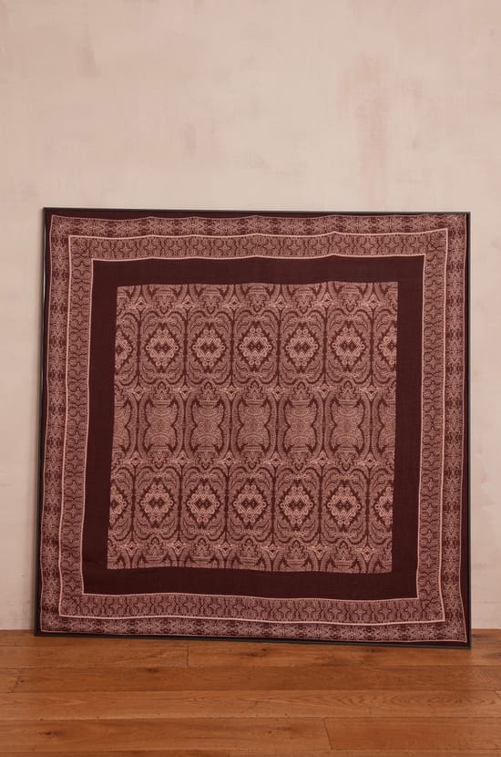 TAMINE scarf made of 100% wool;${refinementColor}
