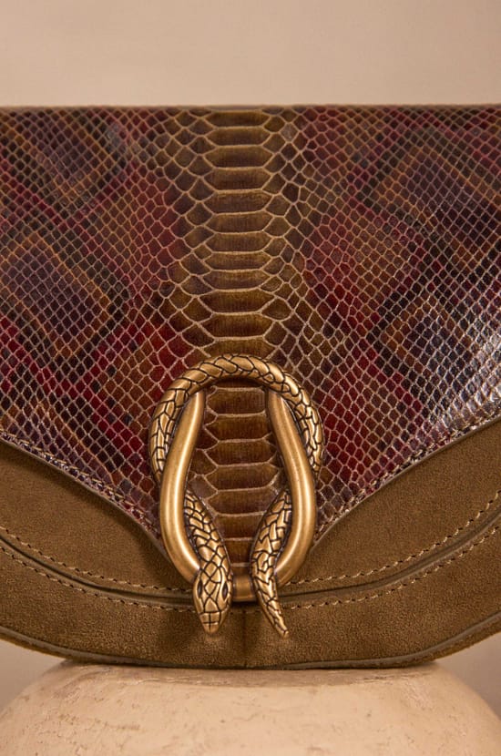 LEON leather banana;${refinementColor}